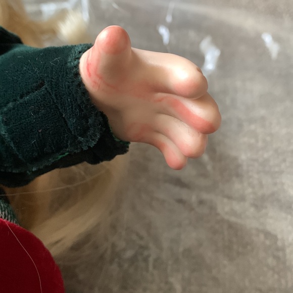 Precious Moments Stocking Doll Gabrielle - Picture 10 of 11